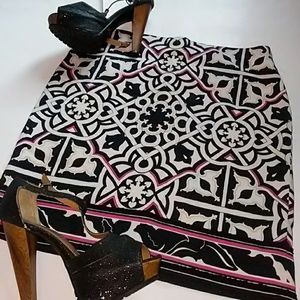 WHBM black pink pattern skirt
